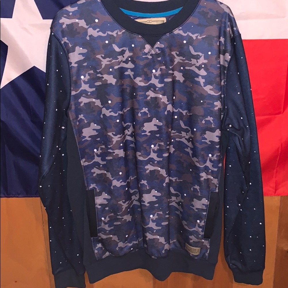 Entree Long sleeve shirt